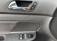 Volkswagen Golf 10