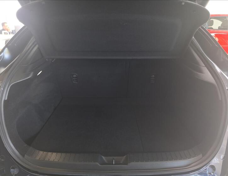 Mazda CX-30 13