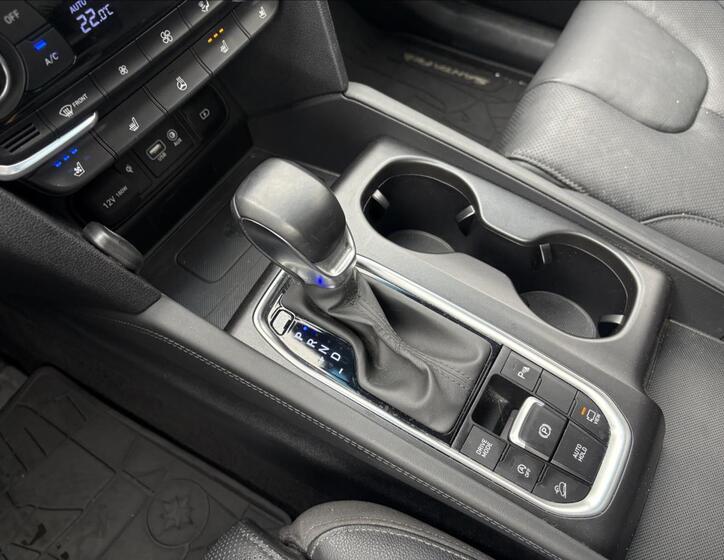 Hyundai Santa Fe 18