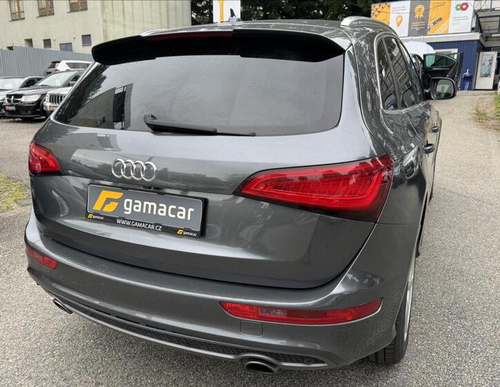 Audi Q5 10