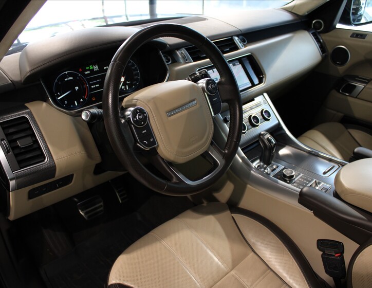 Land Rover Range Rover 12
