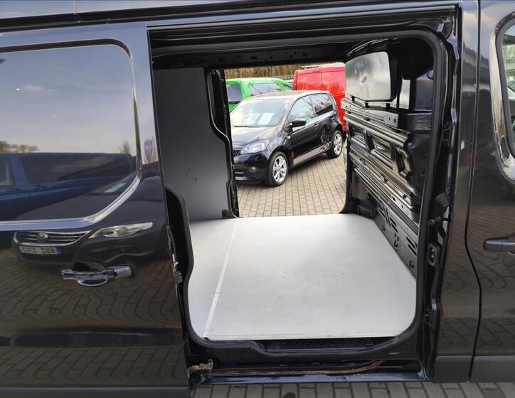 Renault Trafic 37