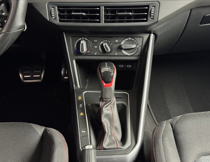 Volkswagen Polo 17