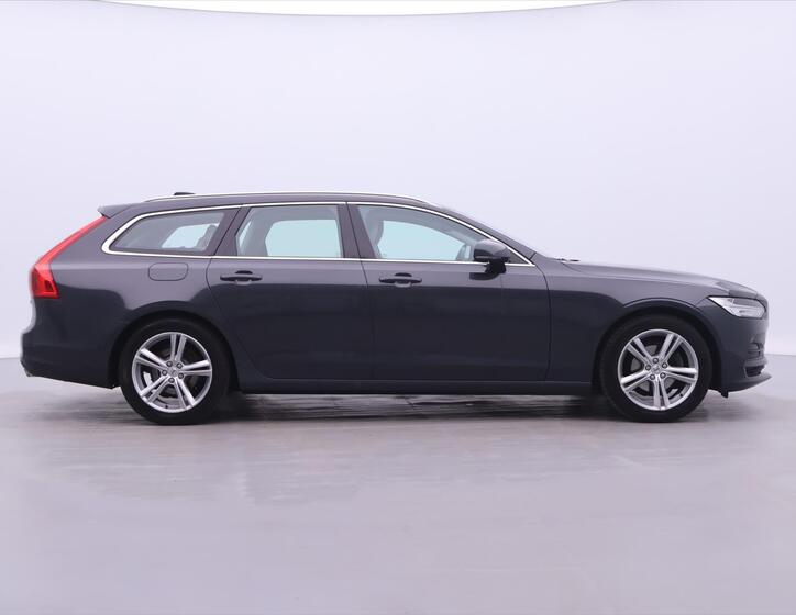 Volvo V90 8