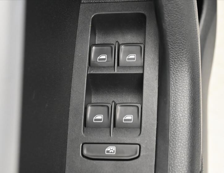 Škoda Octavia 24