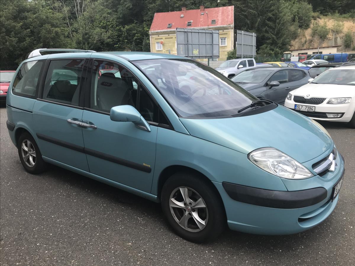Citroën C8