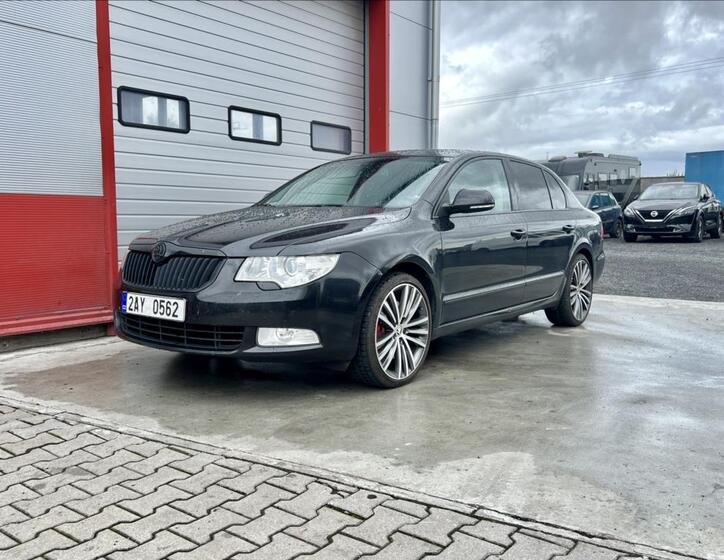 Škoda Superb 1