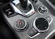 Alfa Romeo Giulia 19