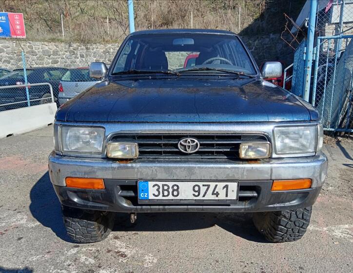 Toyota 4Runner 2