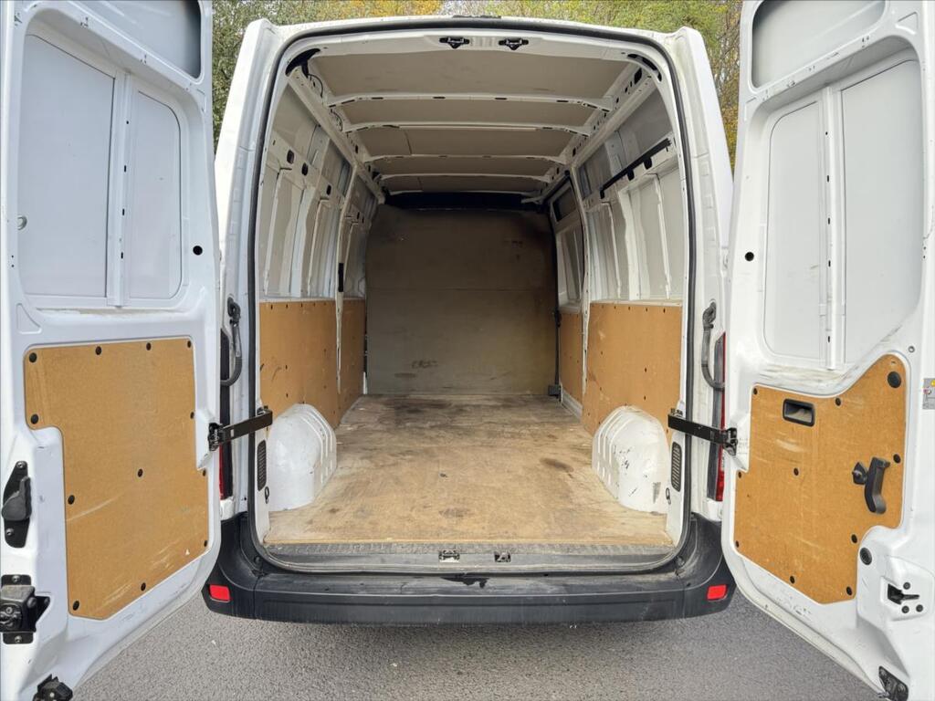 Renault Master 23