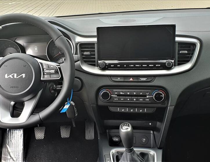 KIA Ceed 9
