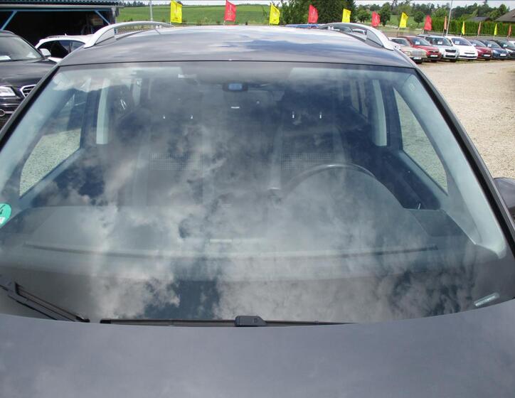 Volkswagen Touran 33