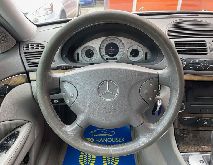 Mercedes-Benz Třídy E 10