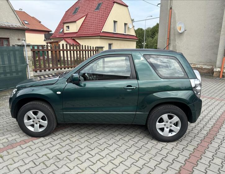 Suzuki Grand Vitara 8