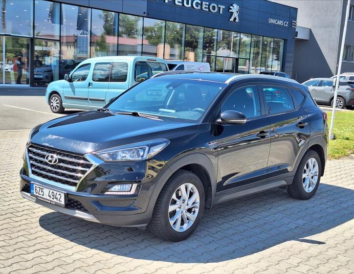 Hyundai Tucson 1