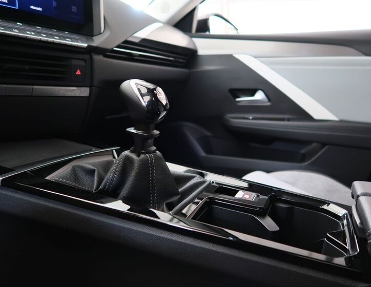 Opel Astra 17
