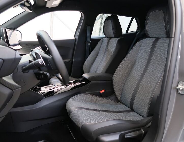 Peugeot 2008 14