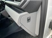 Volkswagen Caravelle 15