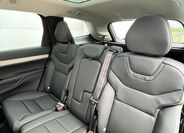 Volvo EX90 13