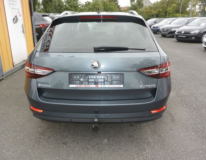 Škoda Superb 6