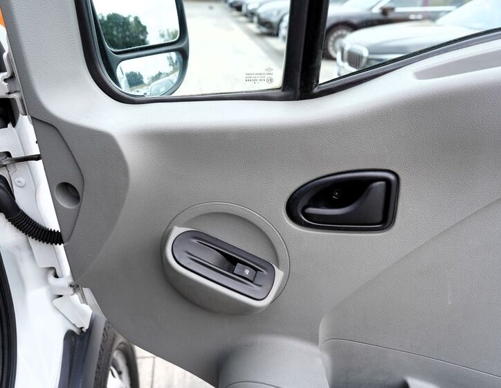 Renault Master 27