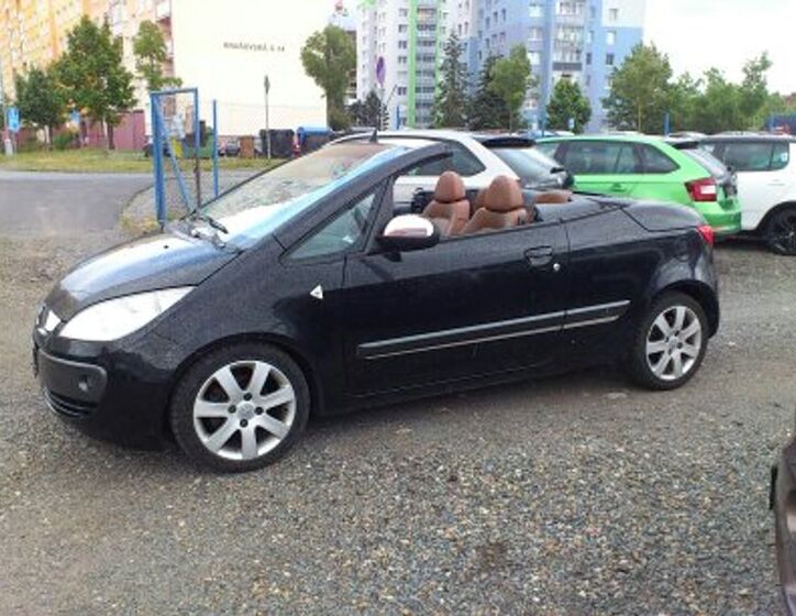 Mitsubishi Colt 1