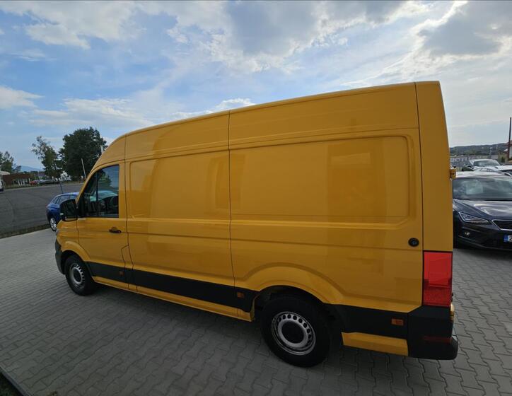 Volkswagen Crafter 9