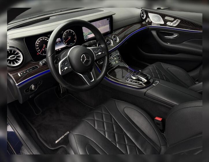 Mercedes-Benz CLS 9