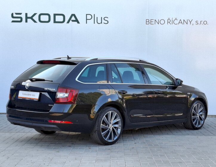 Škoda Octavia 2