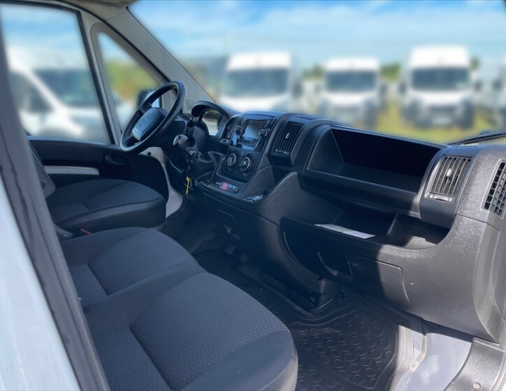 Peugeot Boxer 9