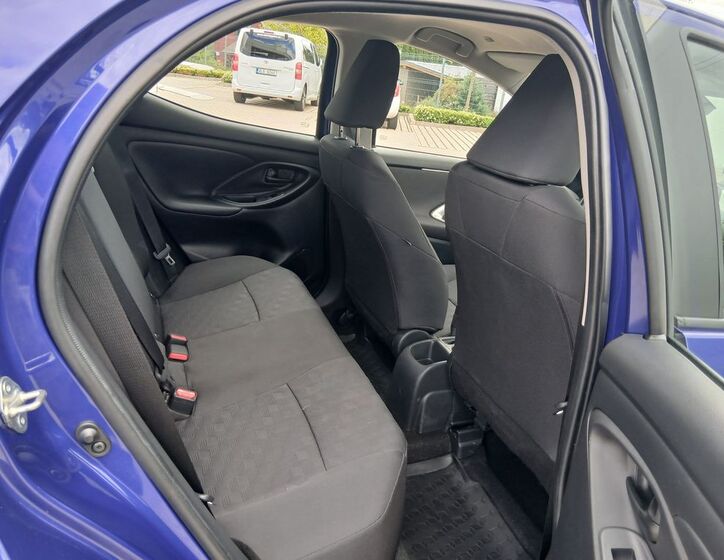 Toyota Yaris 14