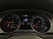 Volkswagen Passat 13