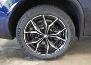 BMW X4 8