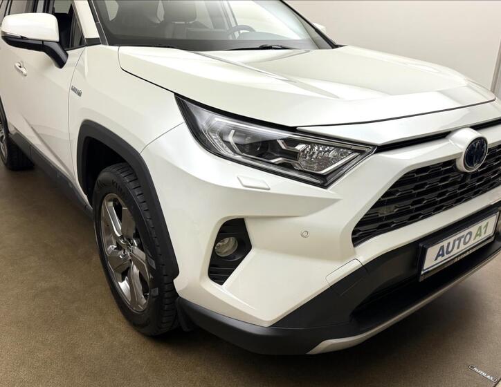 Toyota RAV4 42