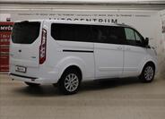 Ford Tourneo Custom 4