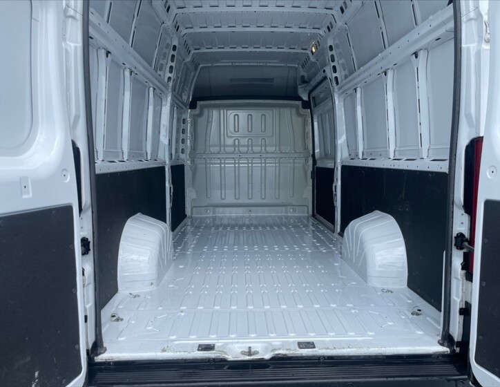 Peugeot Boxer 6