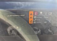 MG ZS 24