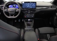 Ford Focus 8