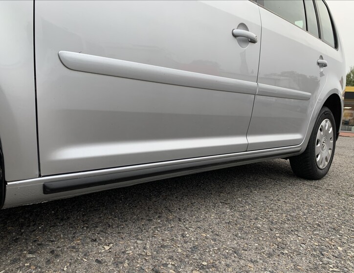 Volkswagen Touran 9