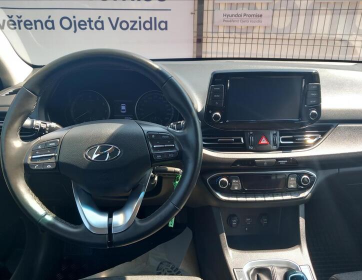 Hyundai i30 9