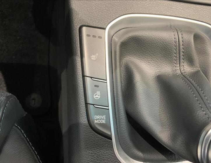 Hyundai i30 21