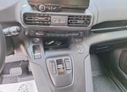 Peugeot Rifter 17