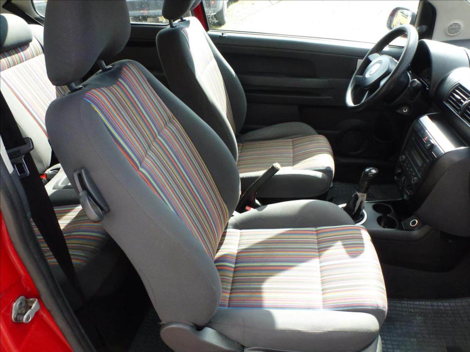 Volkswagen Fox 27
