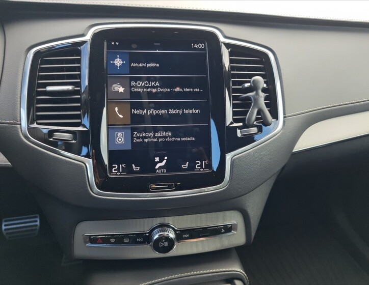 Volvo XC90 8