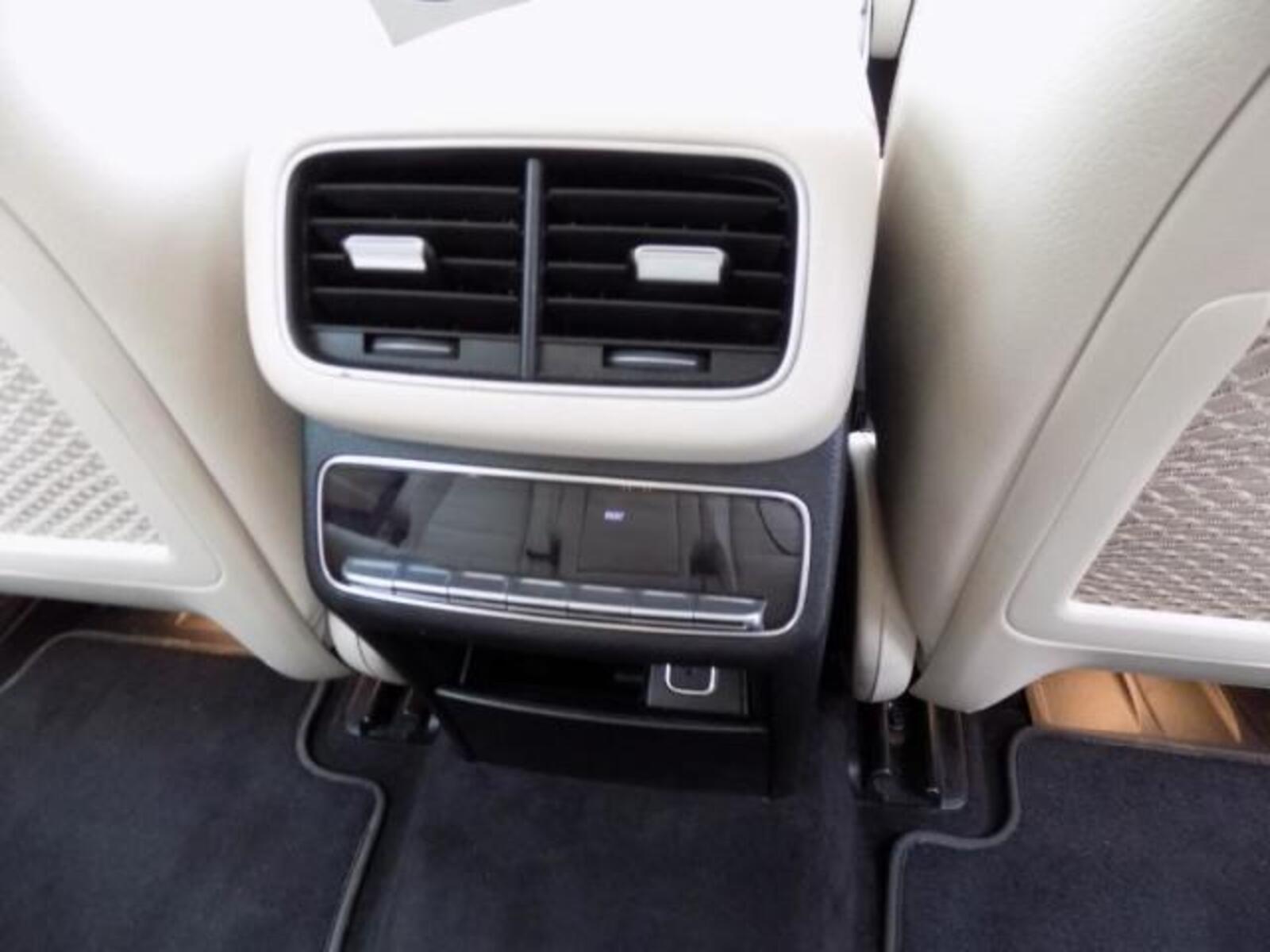 Mercedes-Benz GLS 26
