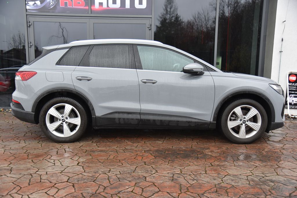 Audi Q4