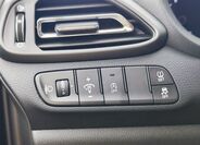 Hyundai i30 32