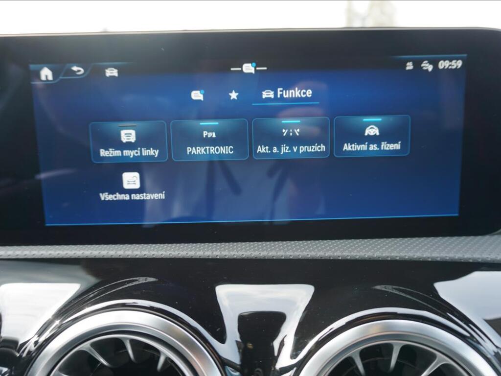 Mercedes-Benz CLA 26
