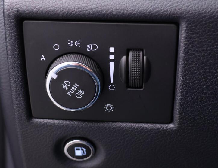 Jeep Grand Cherokee 22