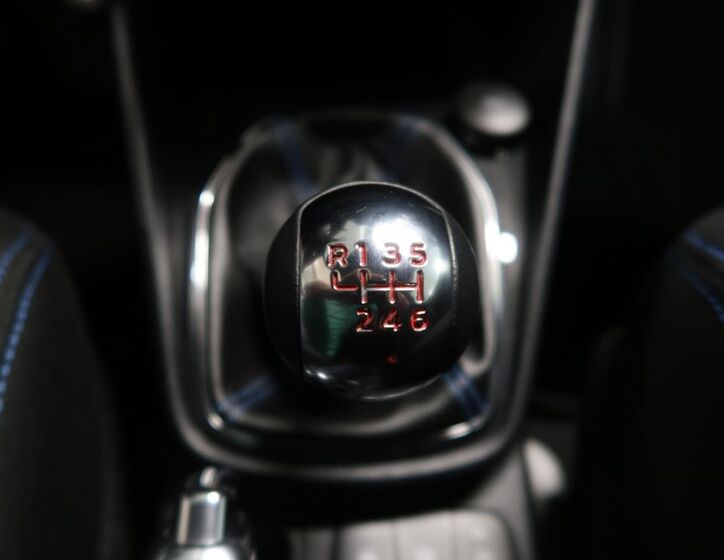 Ford Fiesta 30